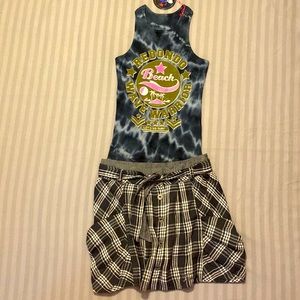 Custo Growing, leisure tank top, beach vibe, size large.